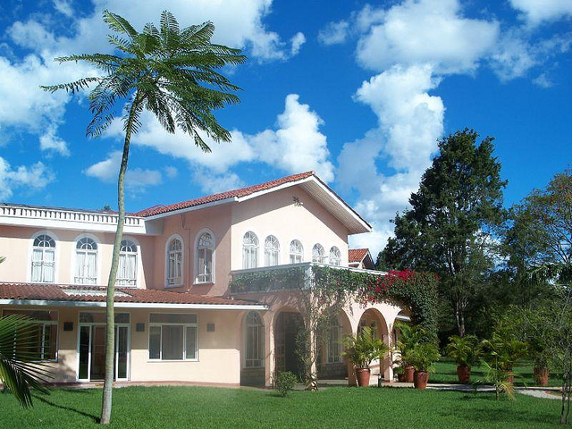 House Of Waine, Karen Nairobi